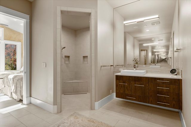 61354 Triple Knot Road, Bend, OR 97702