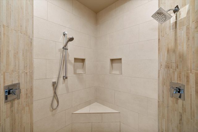 61354 Triple Knot Road, Bend, OR 97702