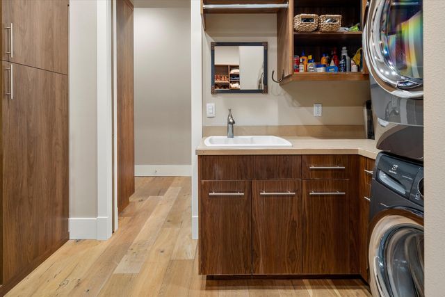 61354 Triple Knot Road, Bend, OR 97702