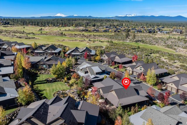 61354 Triple Knot Road, Bend, OR 97702