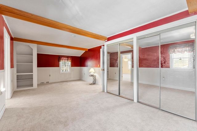 45 Maplewood Dr, Townsend, MA 01469