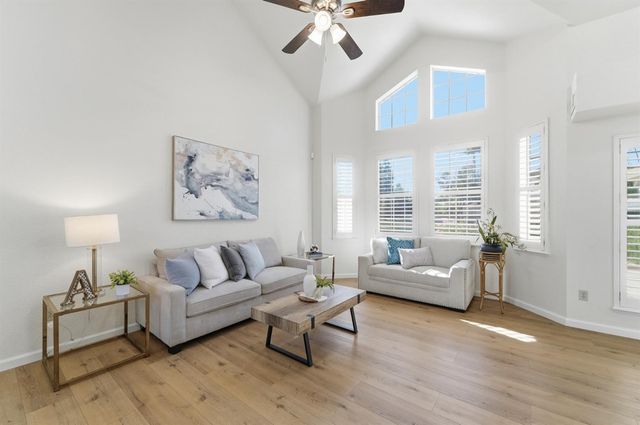 4104 Horizon Ct, Turlock, CA 95382