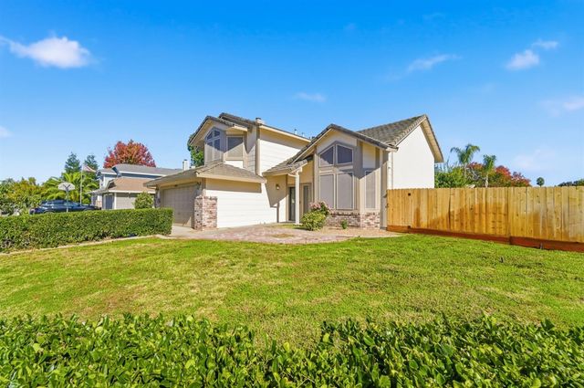 4104 Horizon Ct, Turlock, CA 95382