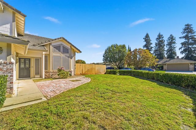 4104 Horizon Ct, Turlock, CA 95382