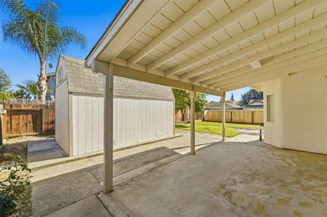 4104 Horizon Ct, Turlock, CA 95382