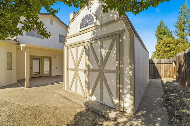 4104 Horizon Ct, Turlock, CA 95382