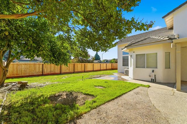 4104 Horizon Ct, Turlock, CA 95382