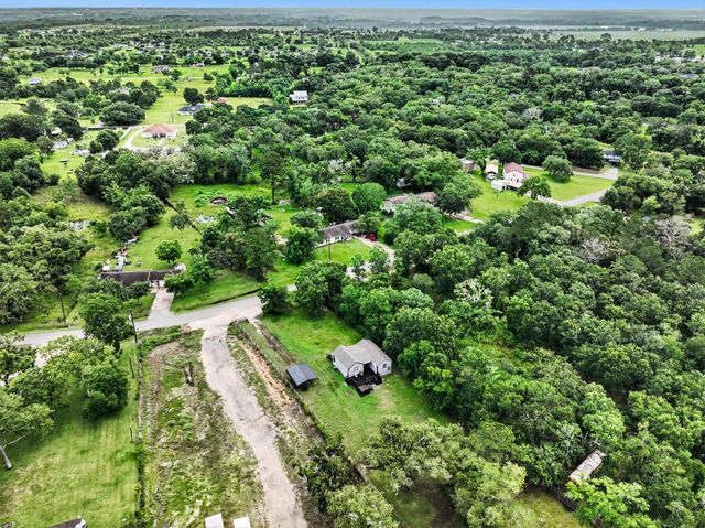 14206 Patricia Lane CR377, Alvin, TX 77511