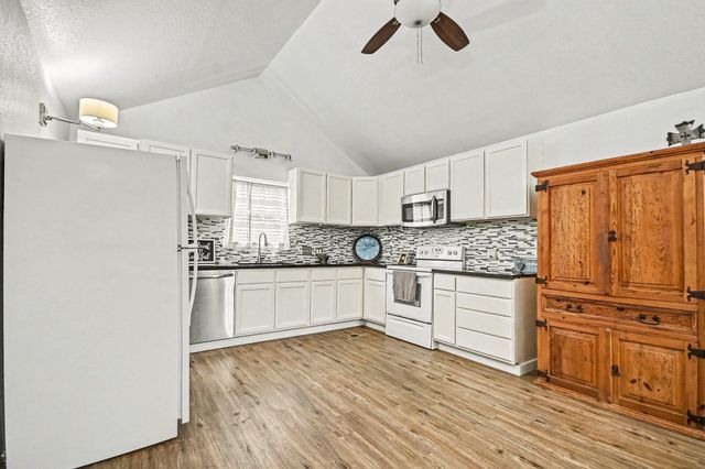 14206 Patricia Lane CR377, Alvin, TX 77511