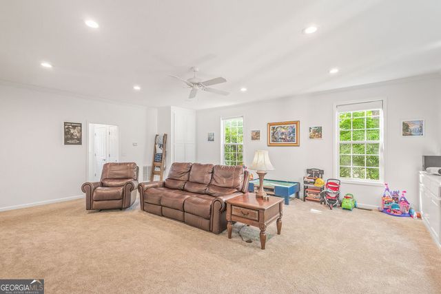 15 Cove Crossing, Newnan, GA 30263