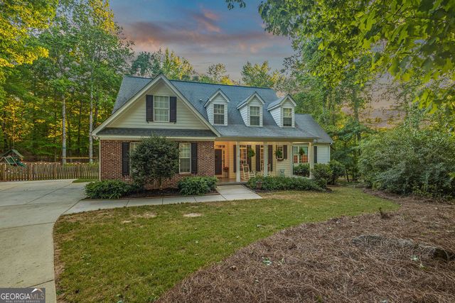 15 Cove Crossing, Newnan, GA 30263