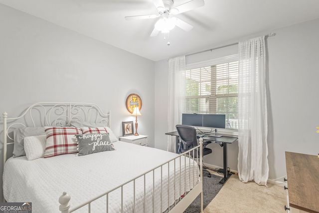 15 Cove Crossing, Newnan, GA 30263