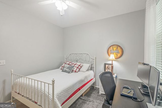 15 Cove Crossing, Newnan, GA 30263