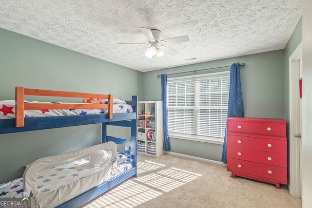 15 Cove Crossing, Newnan, GA 30263