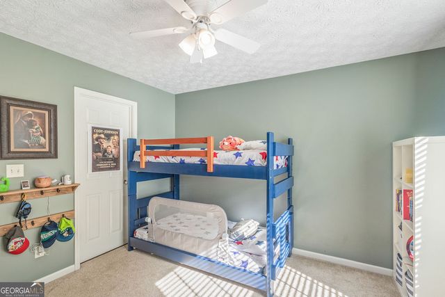 15 Cove Crossing, Newnan, GA 30263
