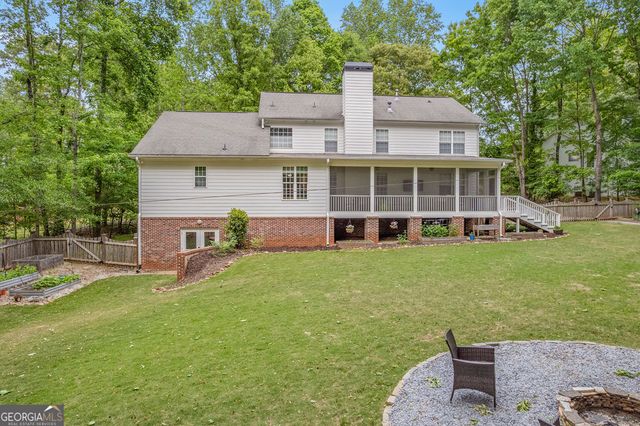 15 Cove Crossing, Newnan, GA 30263