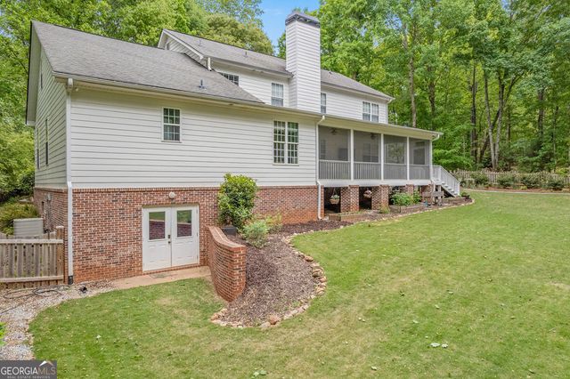 15 Cove Crossing, Newnan, GA 30263