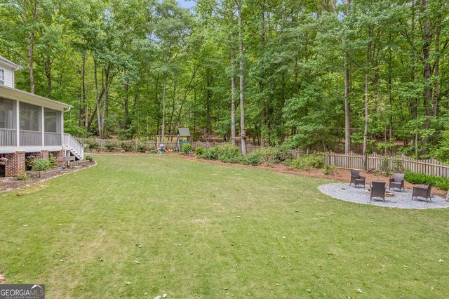 15 Cove Crossing, Newnan, GA 30263