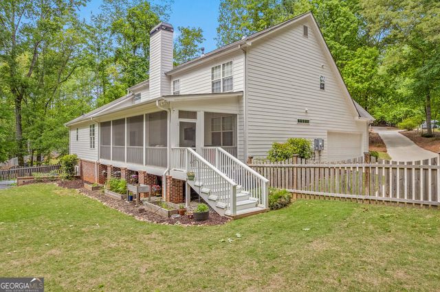 15 Cove Crossing, Newnan, GA 30263