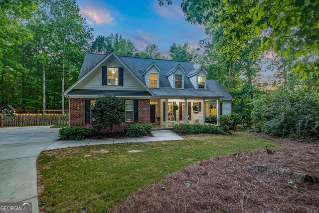 15 Cove Crossing, Newnan, GA 30263