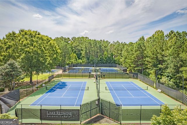 15 Cove Crossing, Newnan, GA 30263