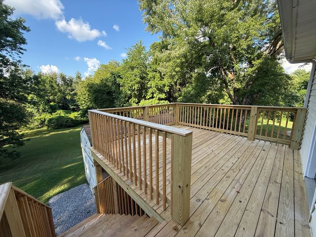 623 Bay Ln, Clarksville, TN 37042