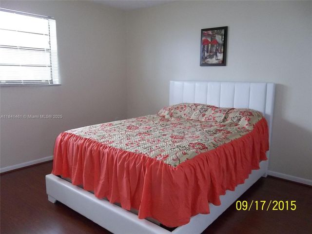 17900 N Bay Rd PH3, Sunny Isles Beach, FL 33160