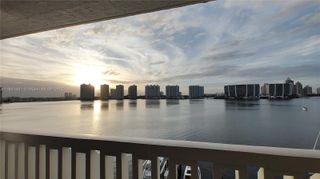 17900 N Bay Rd PH3, Sunny Isles Beach, FL 33160