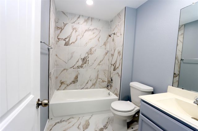 9218 Mission Arbor Lane, Richmond, TX 77407