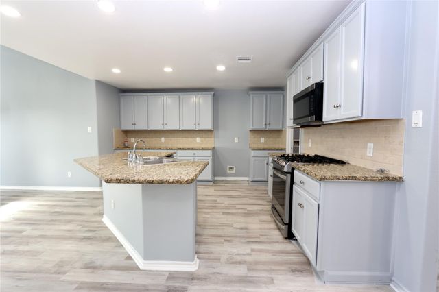 9218 Mission Arbor Lane, Richmond, TX 77407