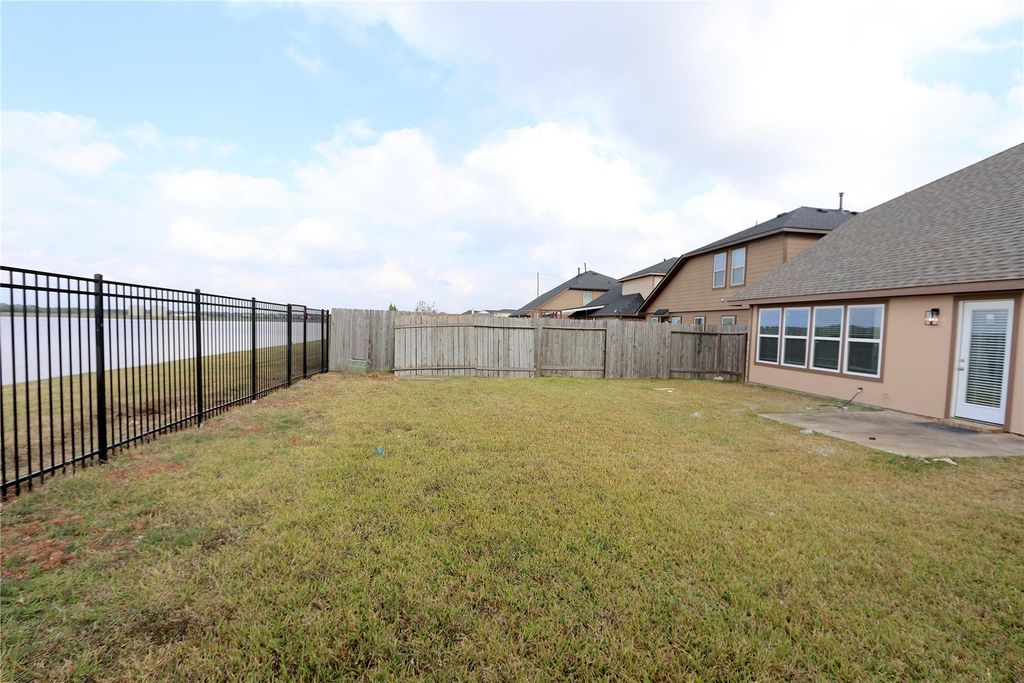 9218 Mission Arbor Lane, Richmond, TX 77407