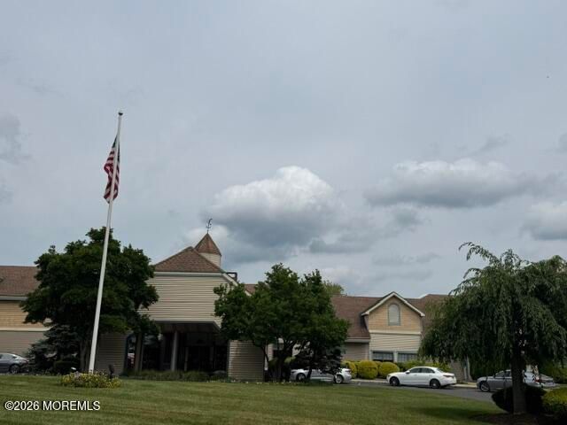 2 Ethan Allen Drive, Monroe, NJ 08831