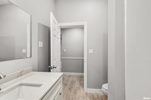 1220 N 14TH Street, Herrin, IL 62959