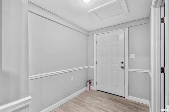 1220 N 14TH Street, Herrin, IL 62959