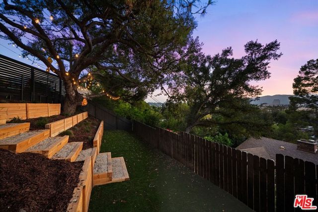 645 Luton Drive, Glendale, CA 91206