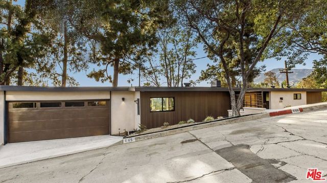 645 Luton Drive, Glendale, CA 91206