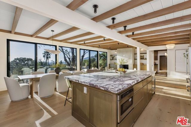 645 Luton Drive, Glendale, CA 91206