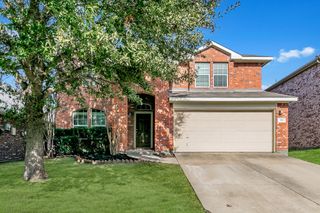 322 Highland Creek Drive, Wylie, TX 75098