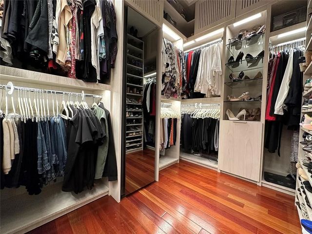 455 Amalfi Avenue, Coral Gables, FL 33146