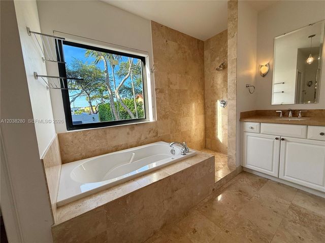 455 Amalfi Avenue, Coral Gables, FL 33146