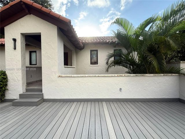455 Amalfi Avenue, Coral Gables, FL 33146