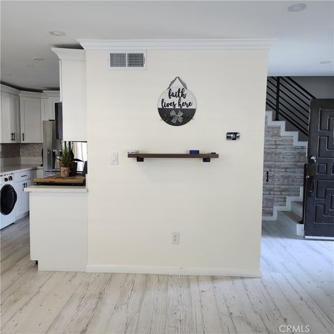 2255 Cahuilla Street 20, Colton, CA 92324