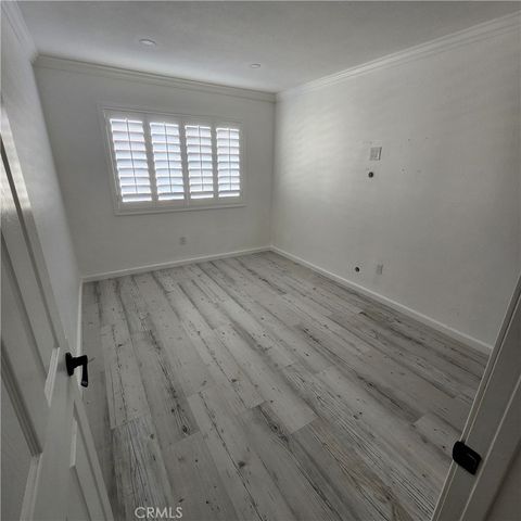 2255 Cahuilla Street 20, Colton, CA 92324