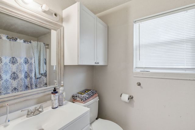 203 Gandy Street, Lipan, TX 76462
