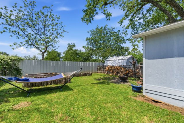 203 Gandy Street, Lipan, TX 76462