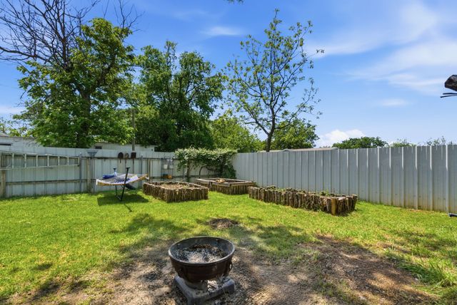 203 Gandy Street, Lipan, TX 76462