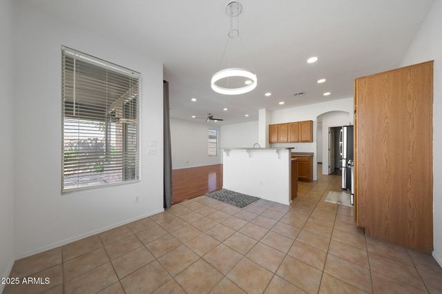 1642 W WINDSONG Drive, Phoenix, AZ 85045