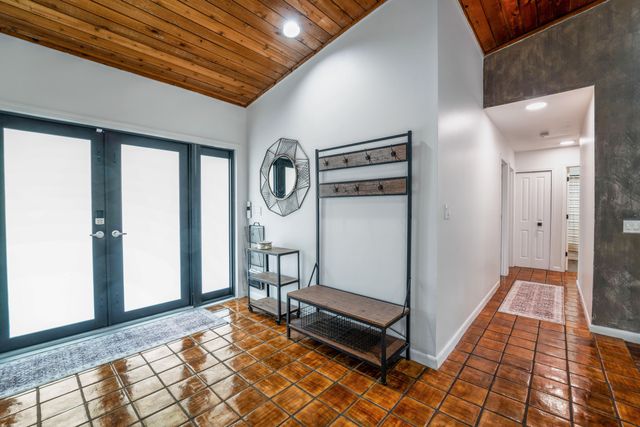 5731 NW 54th Way, Tamarac, FL 33319