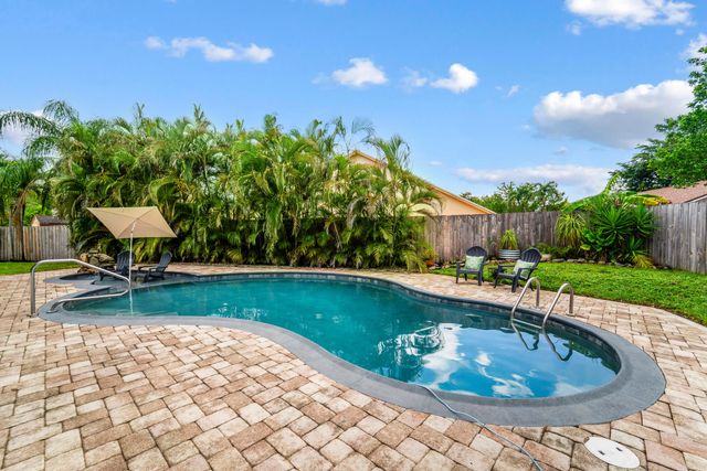5731 NW 54th Way, Tamarac, FL 33319