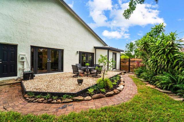 5731 NW 54th Way, Tamarac, FL 33319